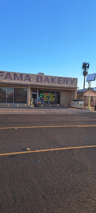 La Fama Mexican Bakery, Glendale