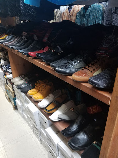 El Caporal Fine Leathers, Hermiston