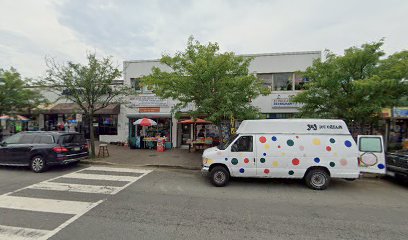 M La Tiendona Market