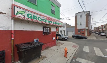 Grocery Store Los Pericos