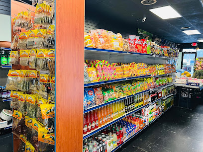 Típicos Mercadito Latino