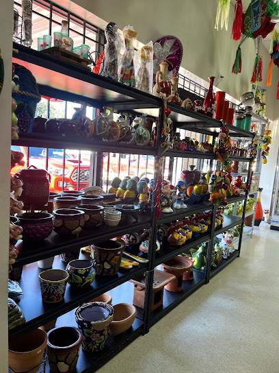 La Villa Tienda Mexicana